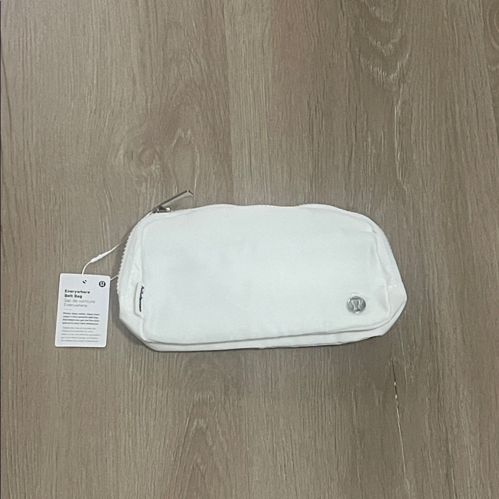 White Lululemon Everywhere Belt Bag